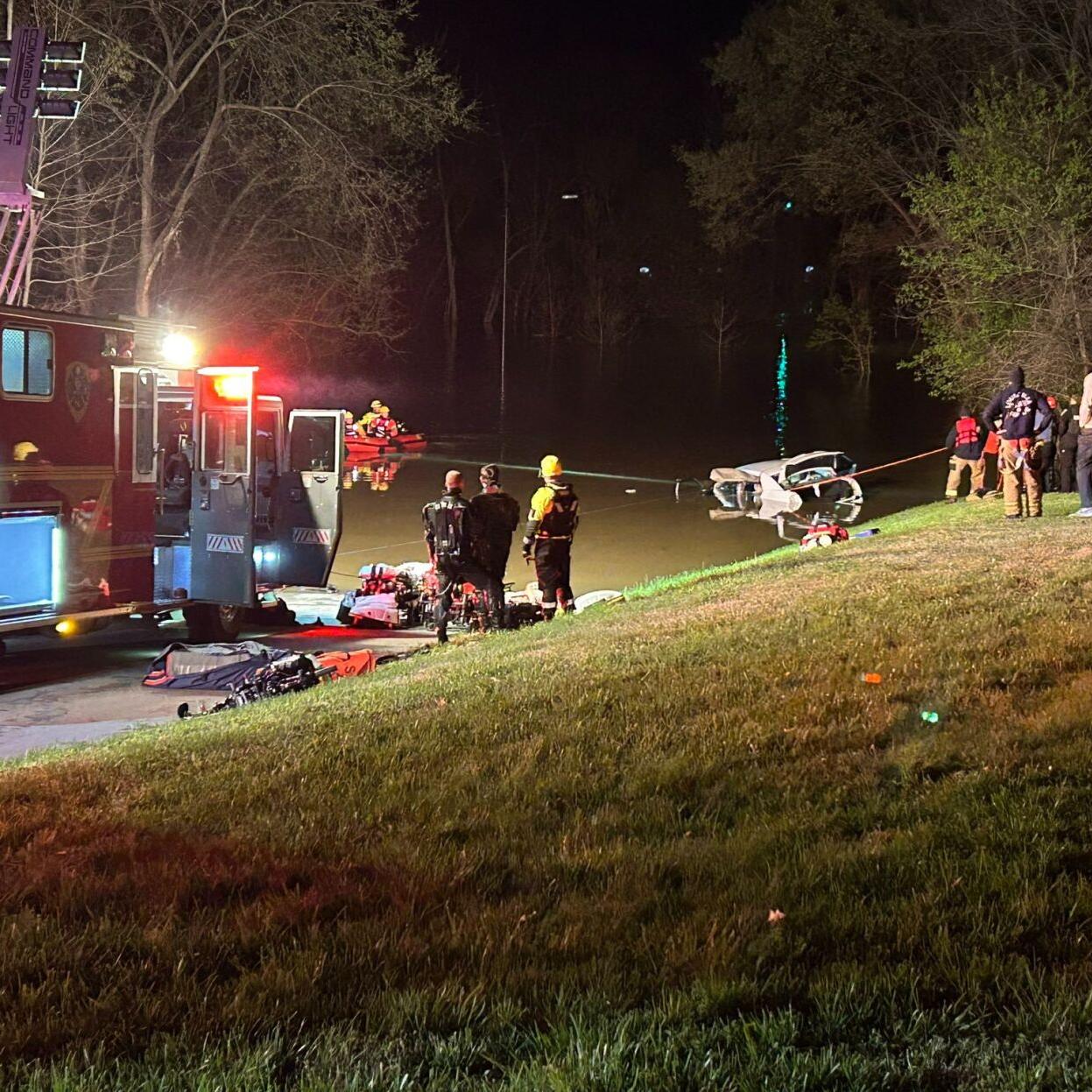 Car in water at Shawnee boat ramp - 4.8.25